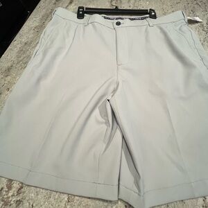 Men's Izod Performance Golf Shorts - Light Gray
